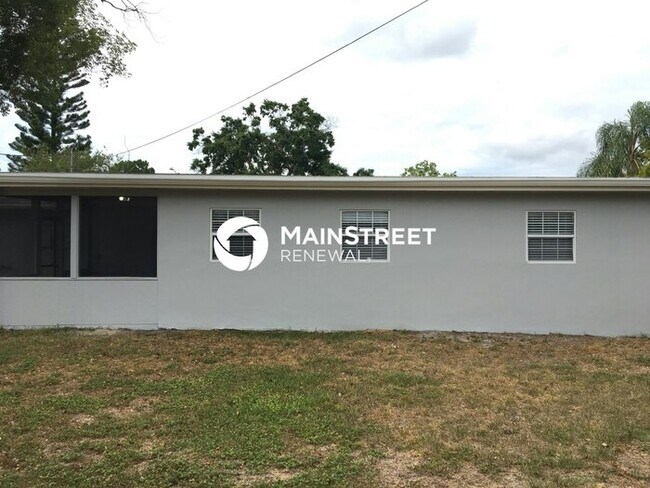 Building Photo - 3 Bedroom Pet-Friendly Home in Clearwater,...