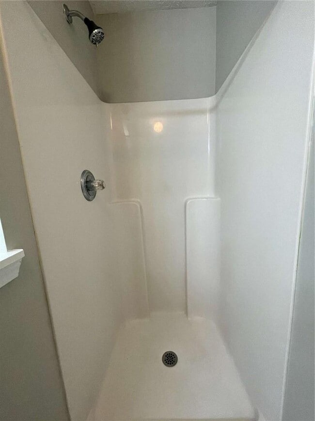 Building Photo - 2346 Delfern Dr NW