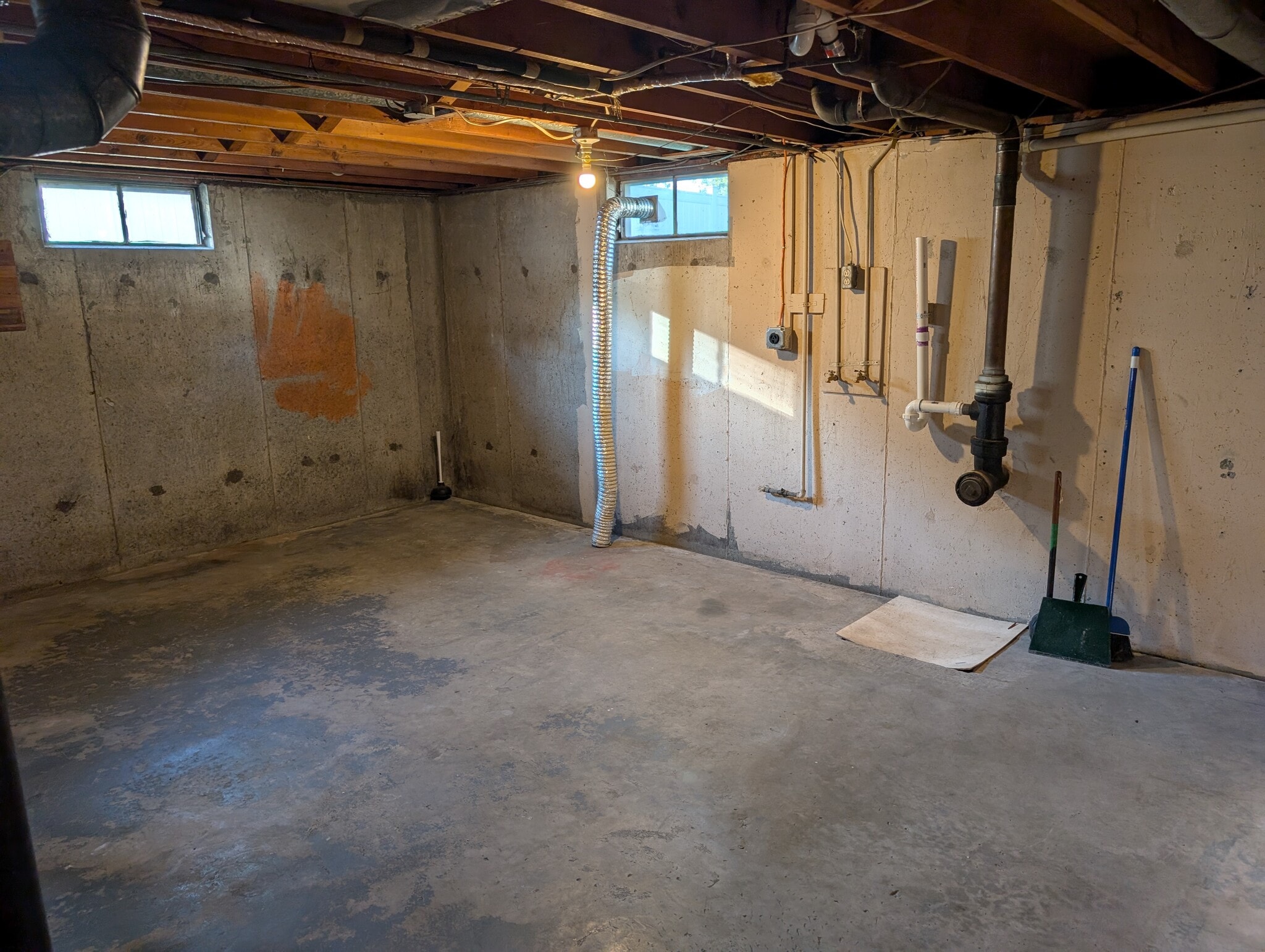 Building Photo - 22 Hanifin Ave