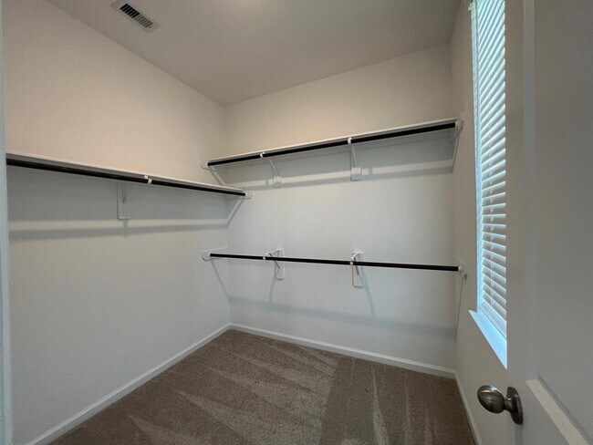 Building Photo - 4202 Balboa Dr
