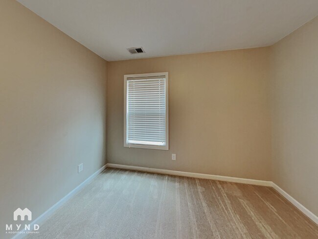 Building Photo - 2557 Kolb Manor Cir SW