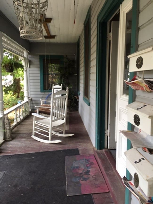 Front Porch - 225 SW 3rd Ave
