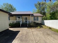 Building Photo - River Front! 3 Bedroom/2 Bathroom Home on the Elk River. Beautiful views. 2-Car Garage.