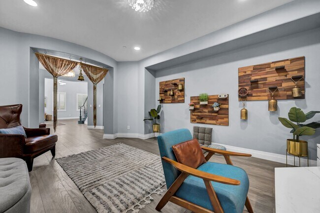 Building Photo - 1289 Vietti St