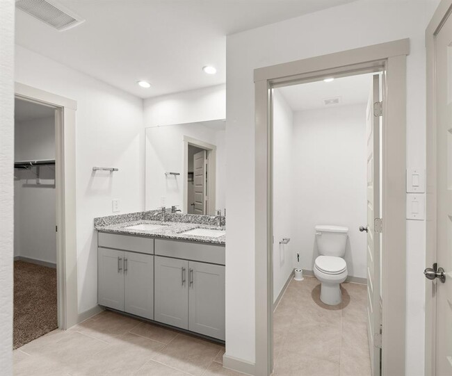Building Photo - 4918 Pne Hvn Ln