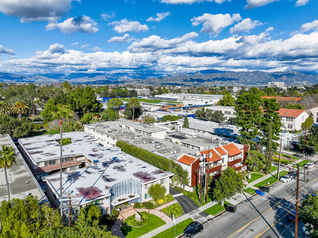 Aerial - The Markwell Plaza