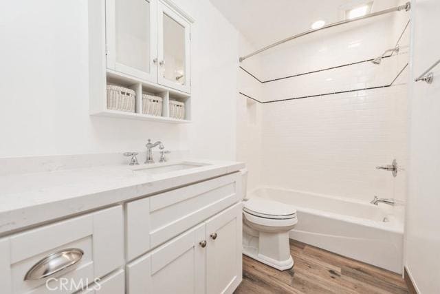 Building Photo - 553 N Olive St