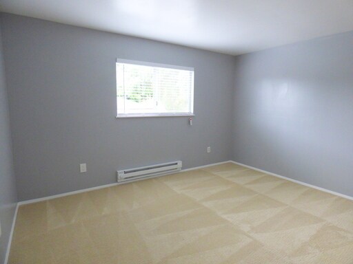 Building Photo - Charming West Seattle Rambler in the Priva...
