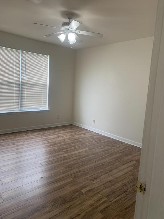 Building Photo - 172 Zinnia Dr