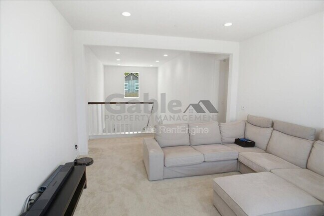 Building Photo - 17952 Spire Ct