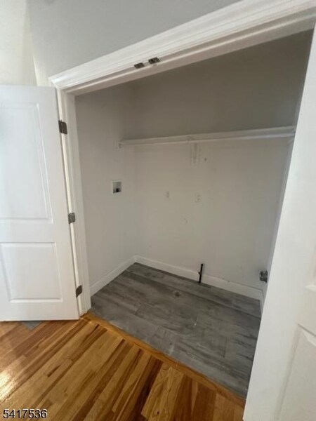 Building Photo - 474 10th Ave