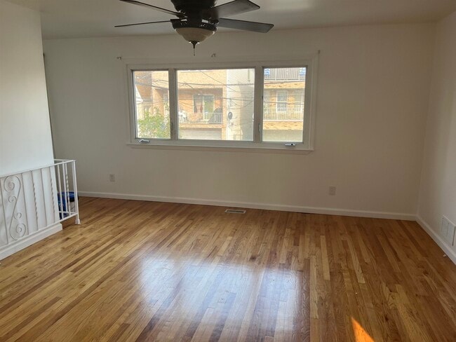 Building Photo - 4803 Aschoff Pl