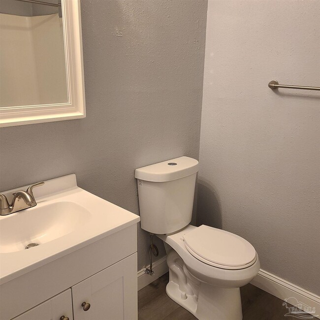 Building Photo - 2407 N 8th Ave