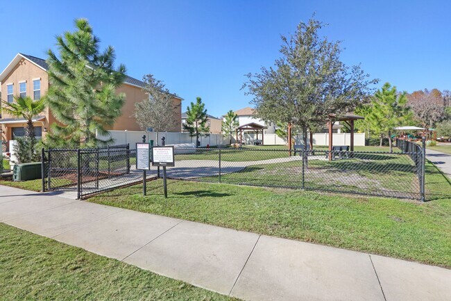 Building Photo - 1726 Hubbell Rd