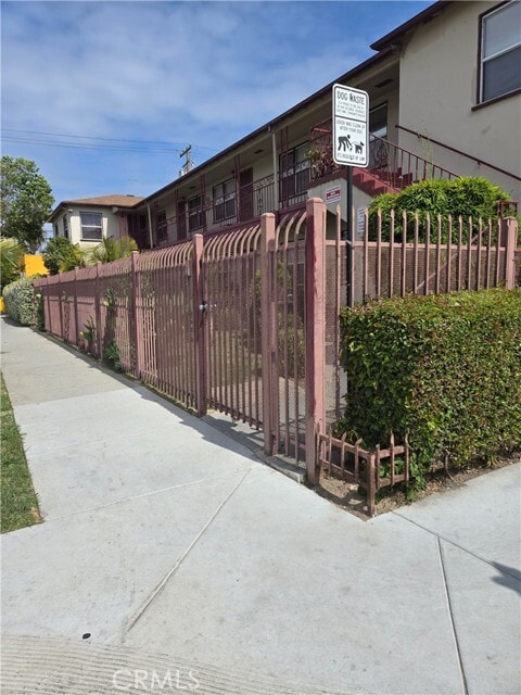 Building Photo - 2290 Locust Ave