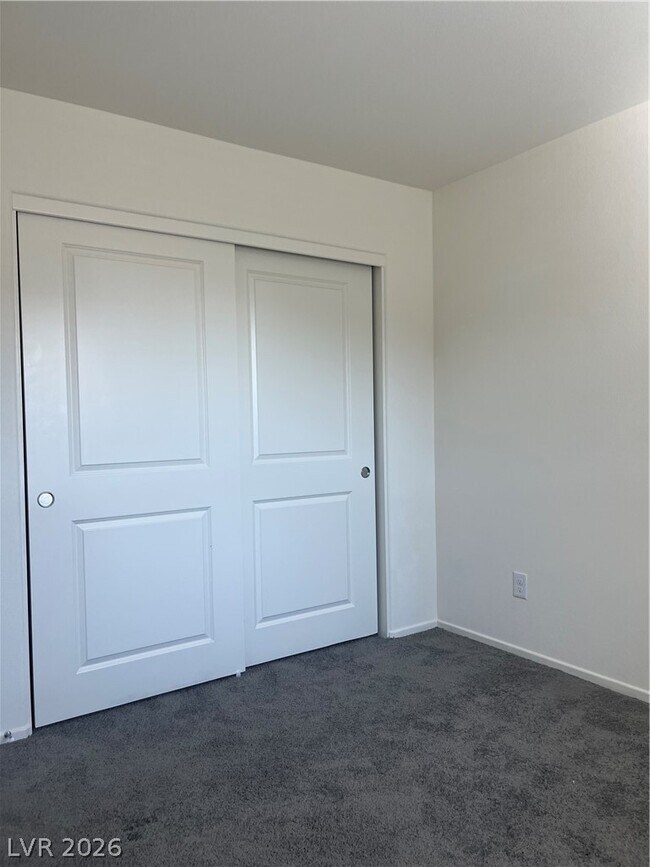 Building Photo - 1578 Dom River Dr