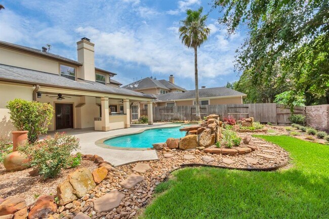 Building Photo - 14207 Jade Cove Dr