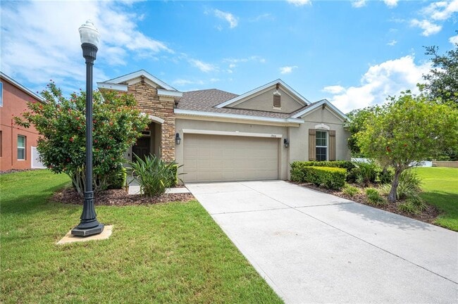Building Photo - 1900 Wind Meadows Dr