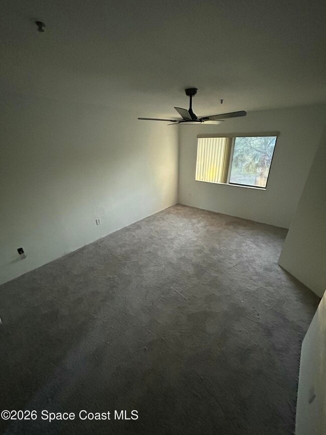 Building Photo - 7801 Maplewood Dr