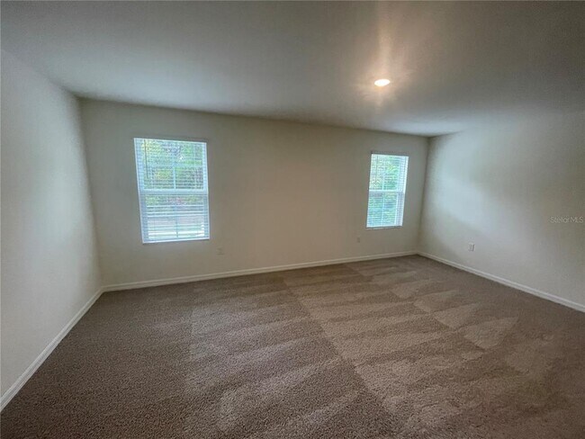 Building Photo - 4905 SW 51st Rd