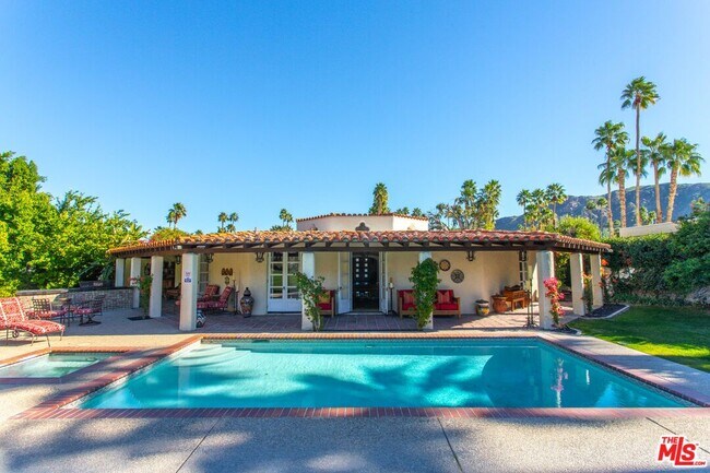 Building Photo - 2231 S Caliente Dr