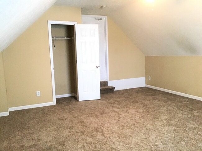 Building Photo - 3648 S Naples Ct