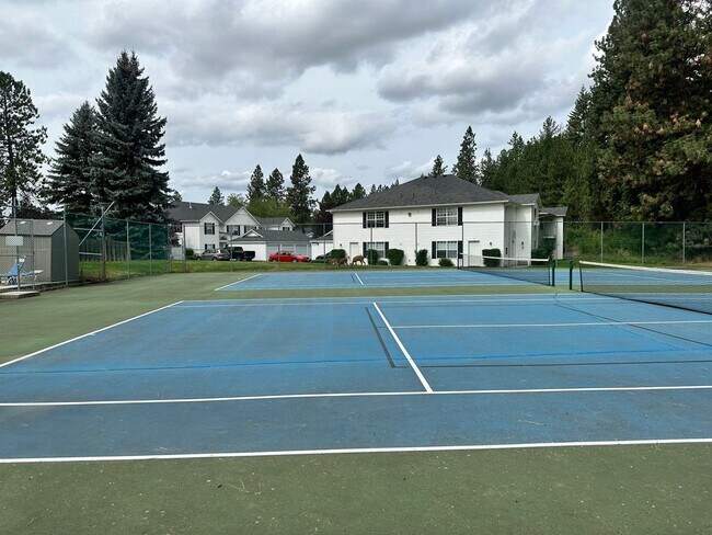 Building Photo - Beautiful 2 bed/2 bath condo in Hayden, ID...