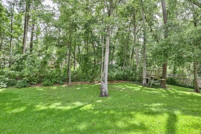 Building Photo - 3513 Larkspur Ln