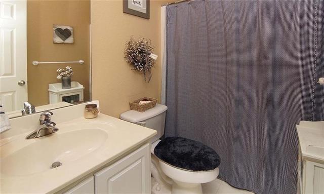 Building Photo - 4812 Stetson Dr S