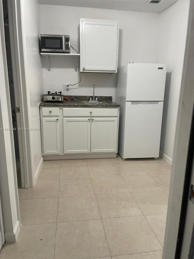 Building Photo - 25912 SW 133rd Pl