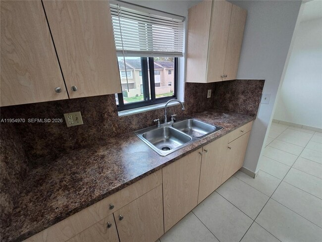 Building Photo - 15439 SW 80th St