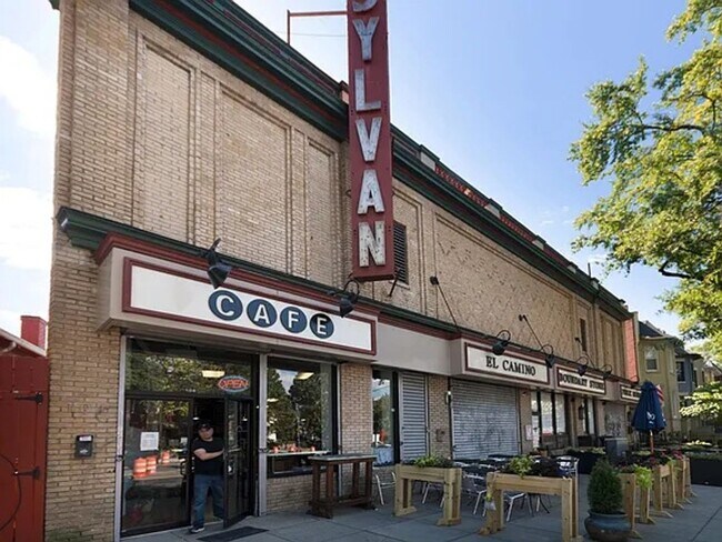 Building Photo - 111 Rhode Island Ave NW