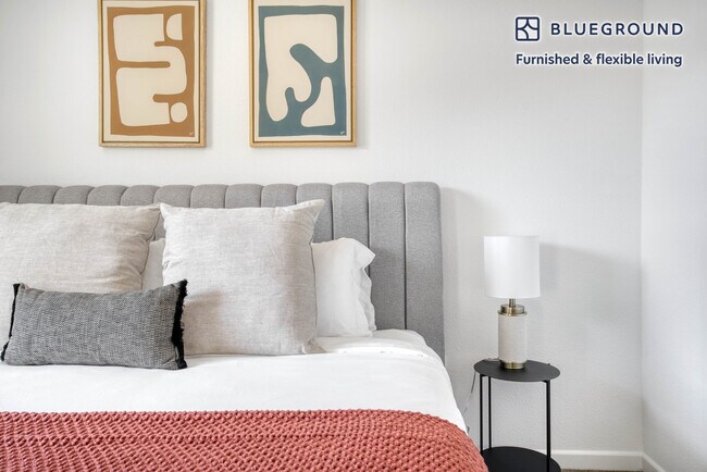 Building Photo - 765 Montague Expy