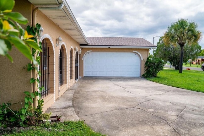 Building Photo - 6152 Bonnie Brook Blvd