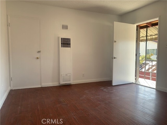 Building Photo - 2646 Falling Leaf Ave