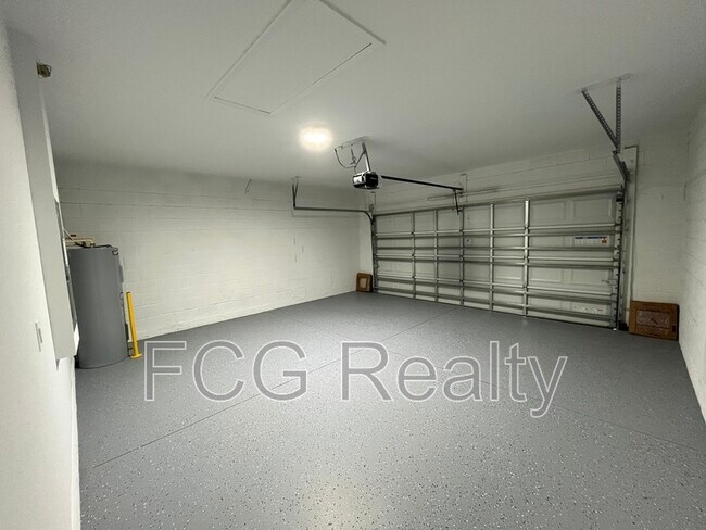 Building Photo - 5106 Fiddlewood Way