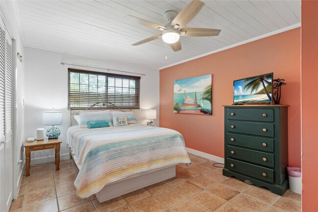 Building Photo - 309 Calz. de Bougainvillea