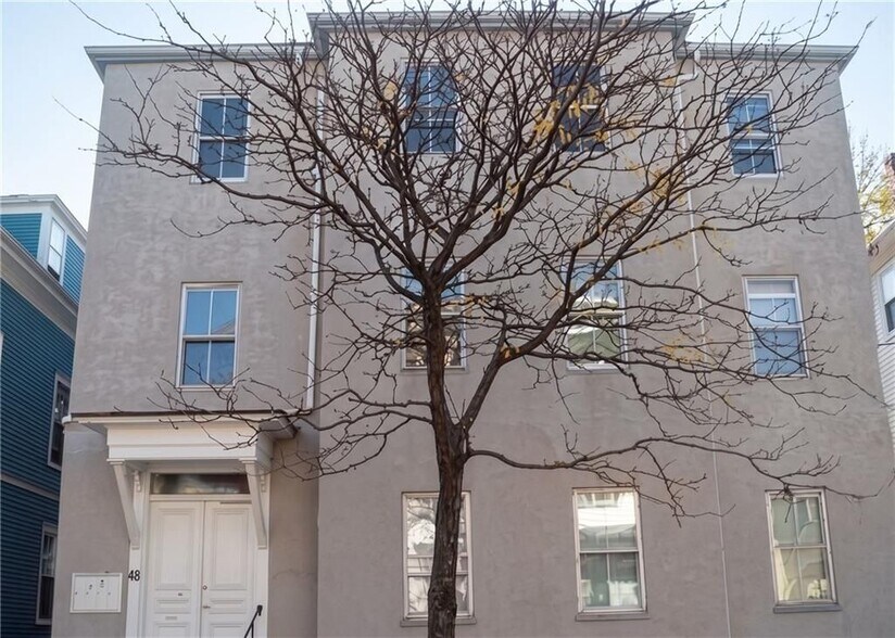 Building Photo - 48 Arch St