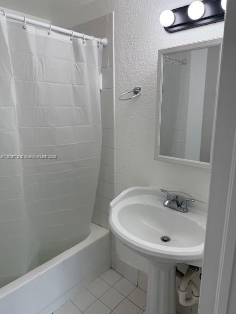 Building Photo - 402 NW 84th Terrace