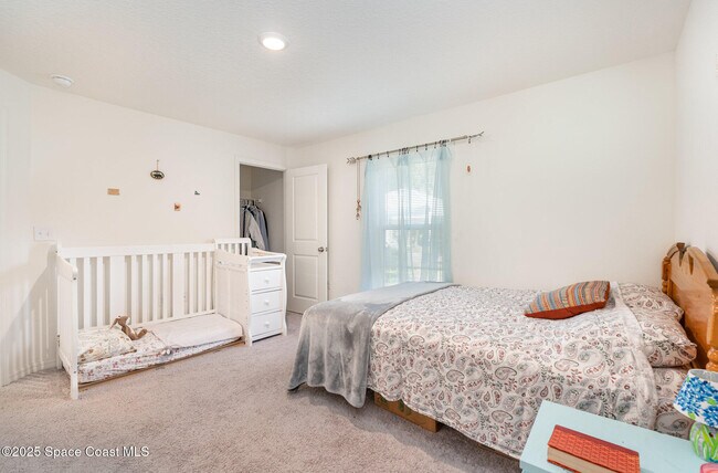 Building Photo - 711 Darlington Ave SW