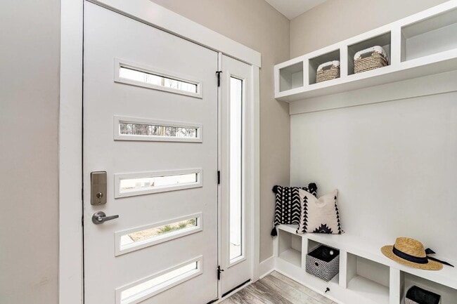 Building Photo - 3910 Convergence St