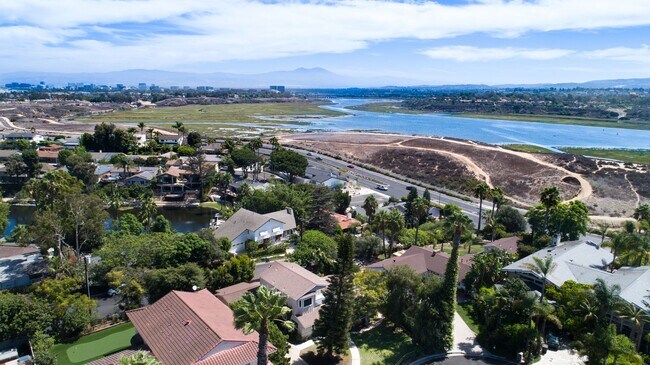 Building Photo - 2412 Via Marina