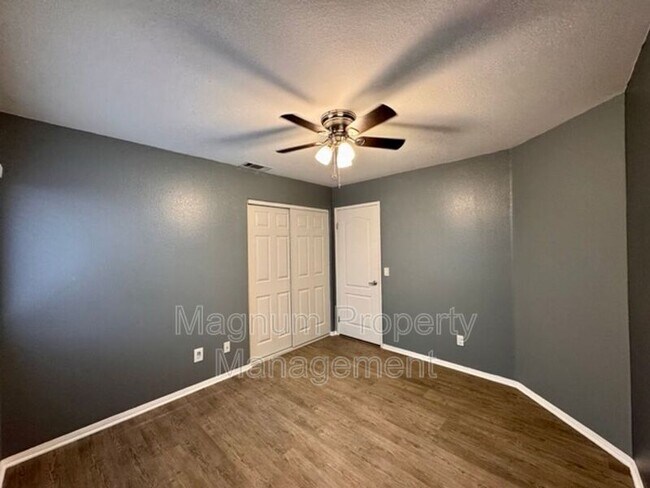 Building Photo - 30594 Glaspell Ct