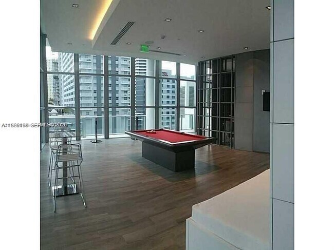 Building Photo - 1100 S Miami Ave