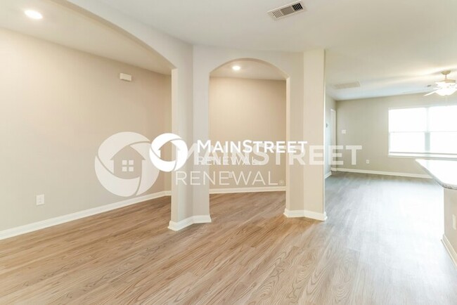 Building Photo - 23014 Bellini Dr