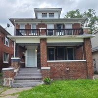 Building Photo - 2549 Highland St