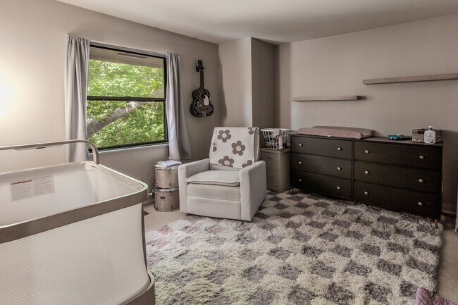 Building Photo - 3 Bedroom 2.5 Bath in Parkwood, Fort Collins