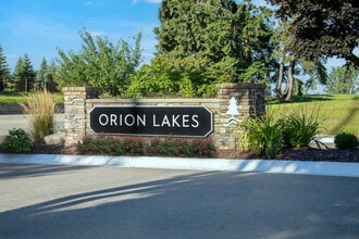 Building Photo - Orion Lakes