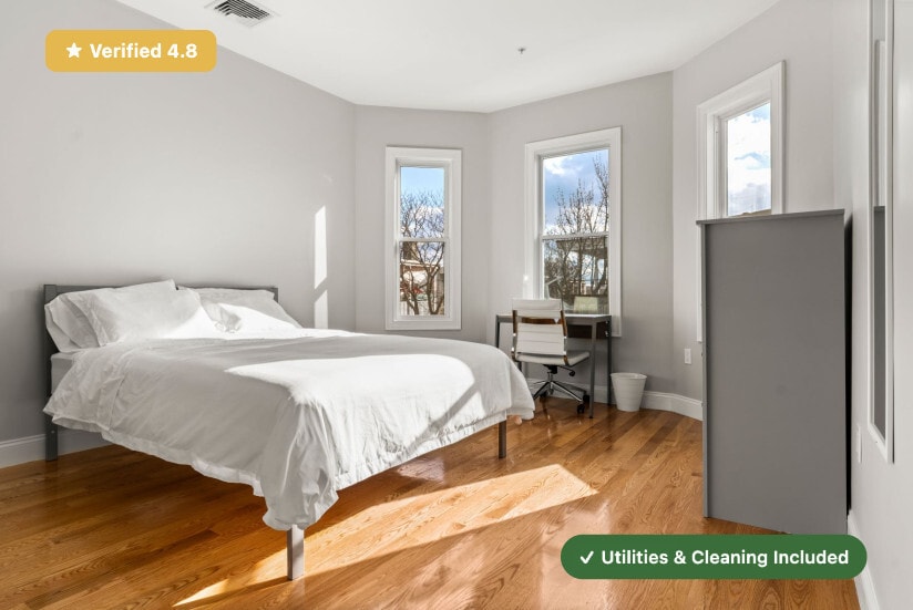 Building Photo - Furnished Bedroom with Private Bath in South Boston