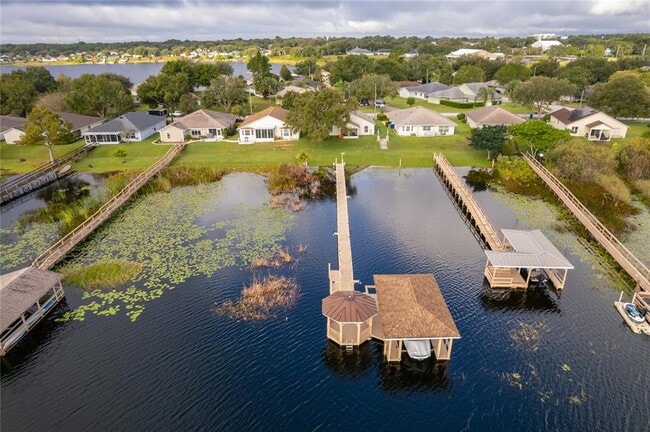 Building Photo - 1649 Lake Villa Dr